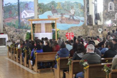 Missa dos romeiros abriu as celebraÃ§Ãµes das Santas Missas em Laranjeiras do Sul (12/10)